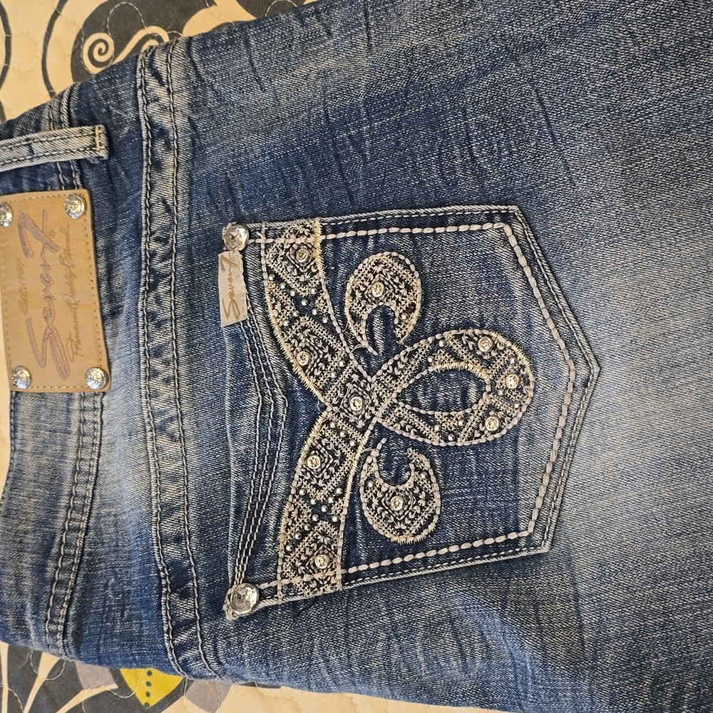 Seven7 Jeans Womens 16 Light Wash Blue Denim Luxe Capri Mid Rise, Distressed